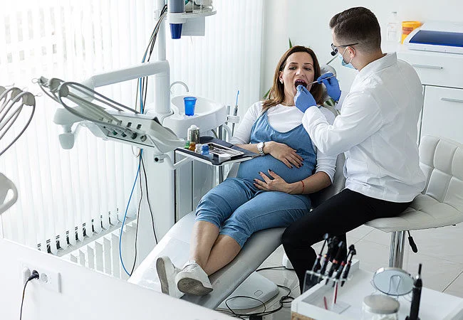 Education in oral health during pregnancy