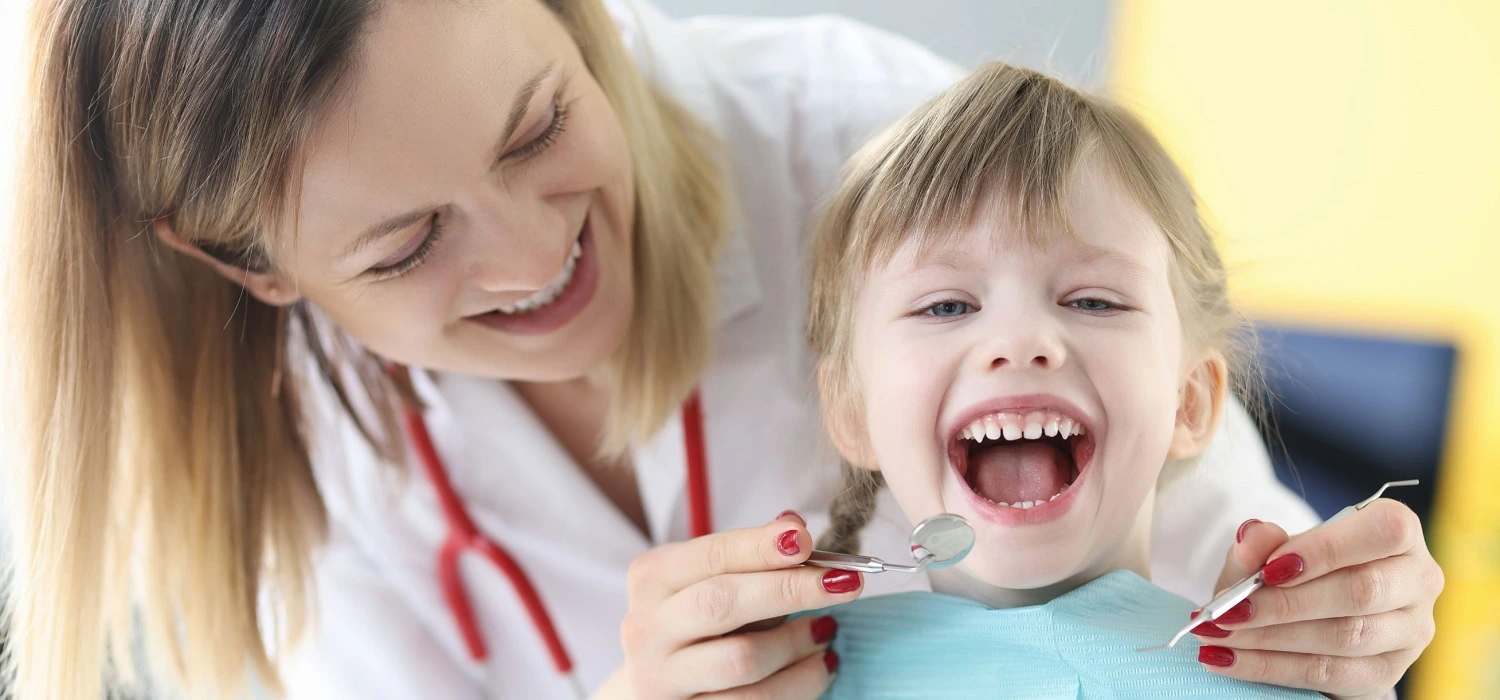 child-at-the-dentist