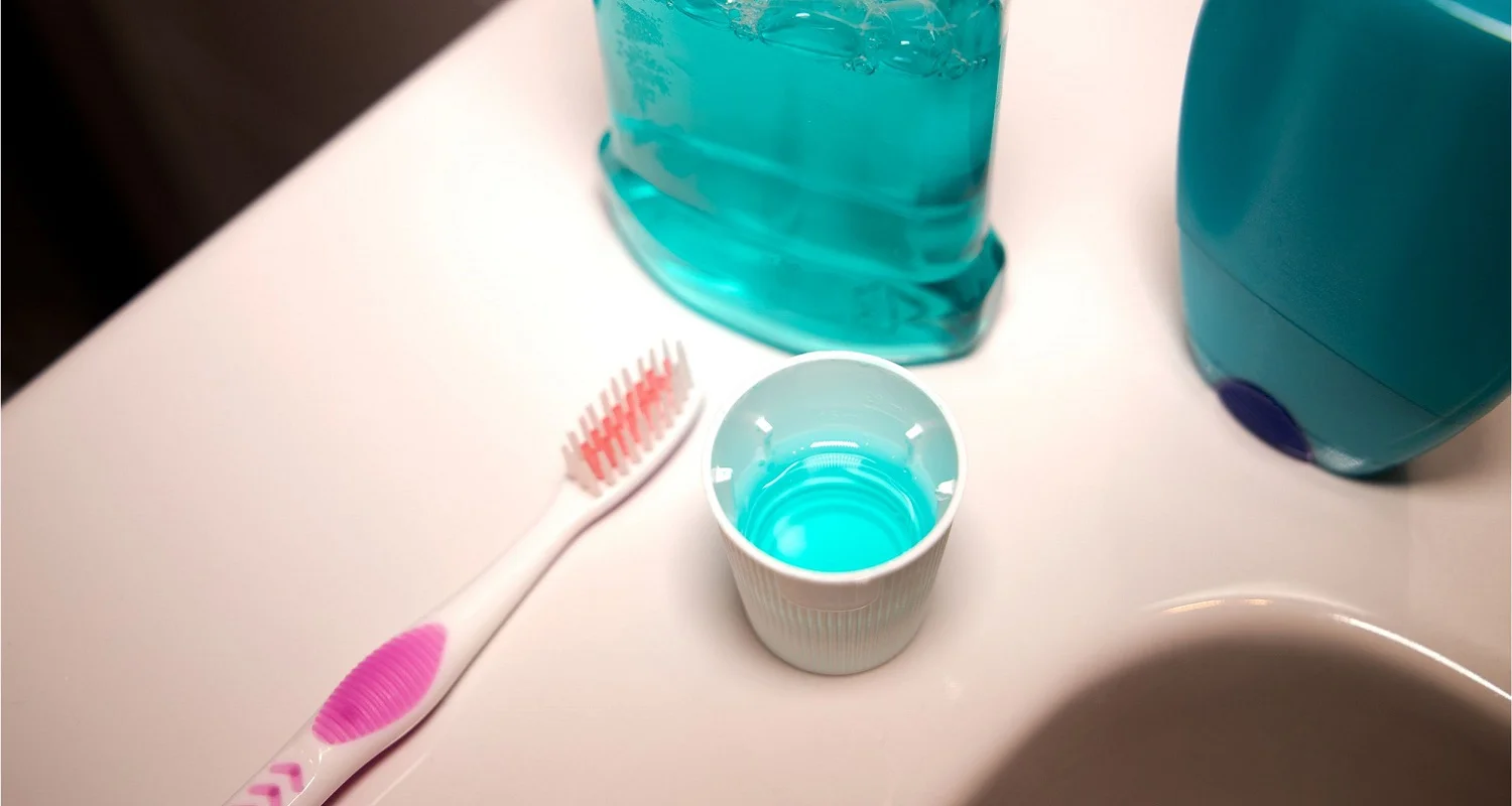 mouthwash with fluoride