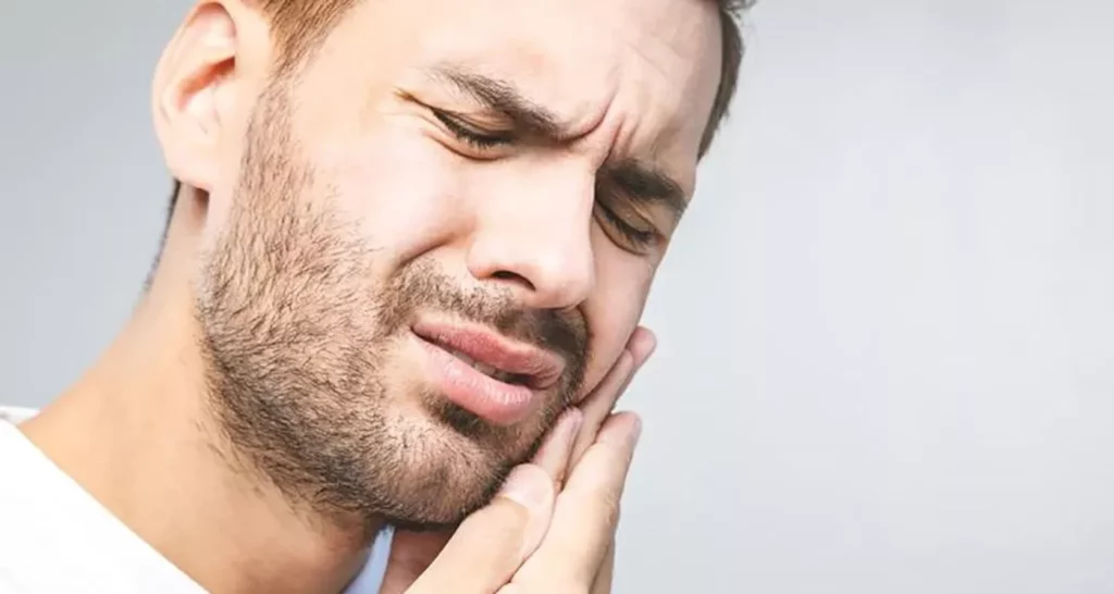 Home remedies for wisdom tooth pain_ Why do wisdom teeth hurt