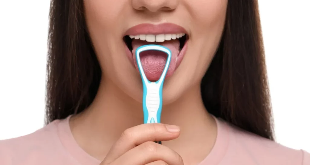 How to Use a Tongue Scraper for Better Oral Health