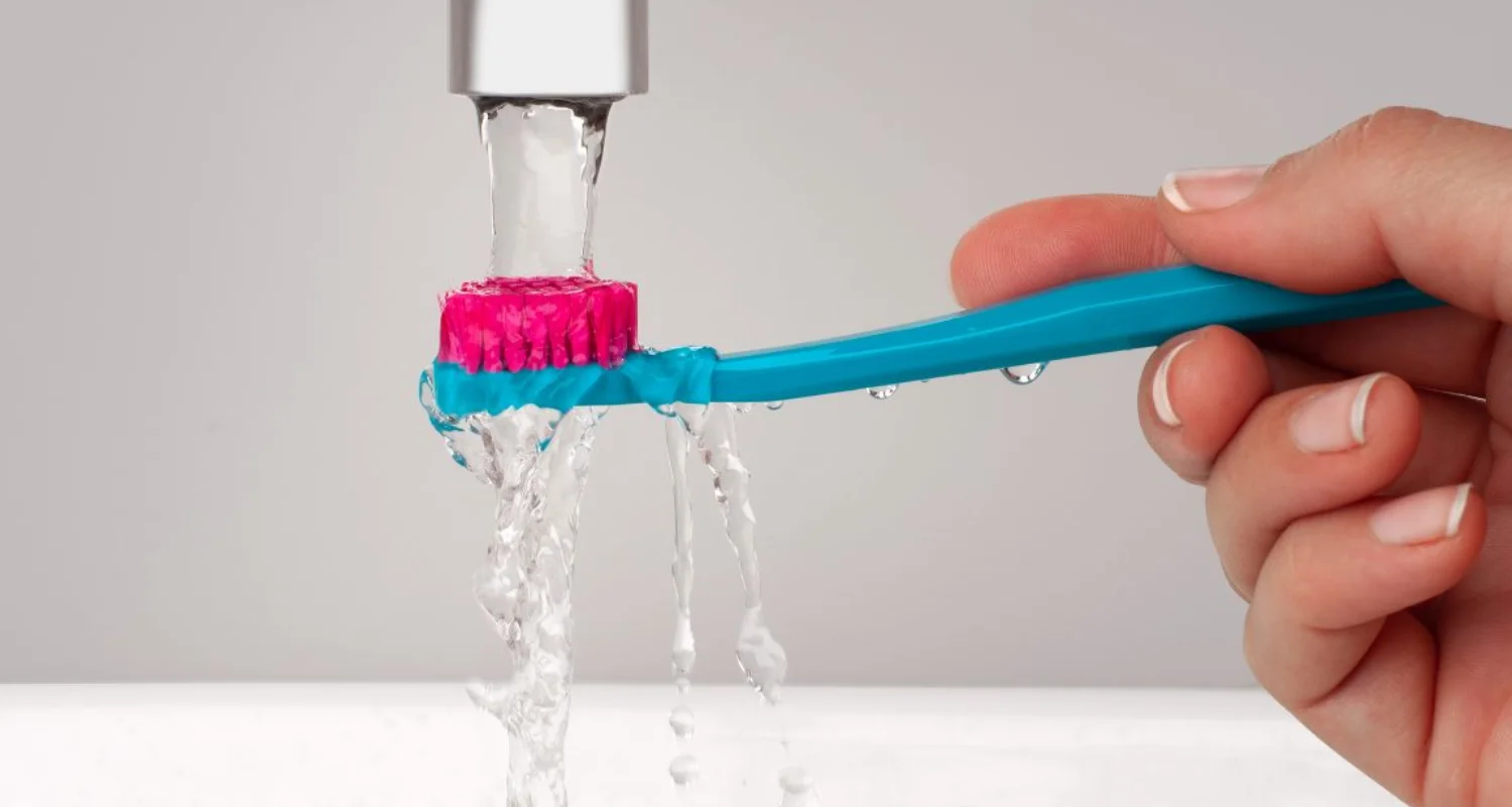 Best Methods for Disinfecting a Toothbrush