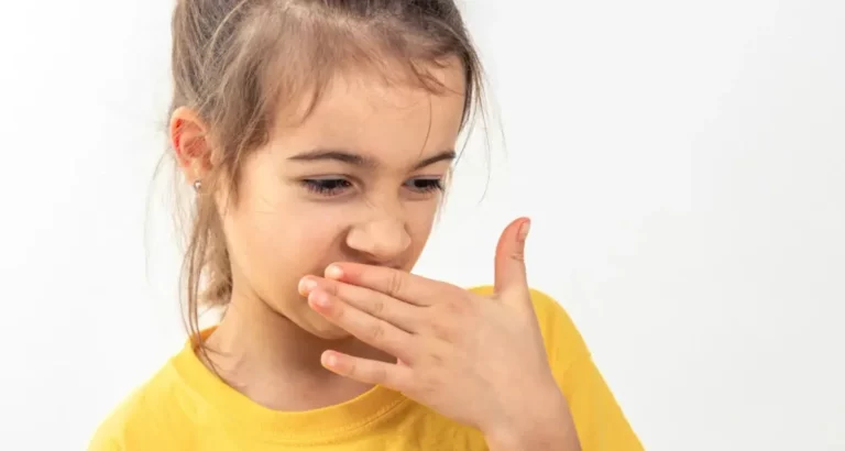 Halitosis infantil: ¿Cómo cuidar a tus hijos?