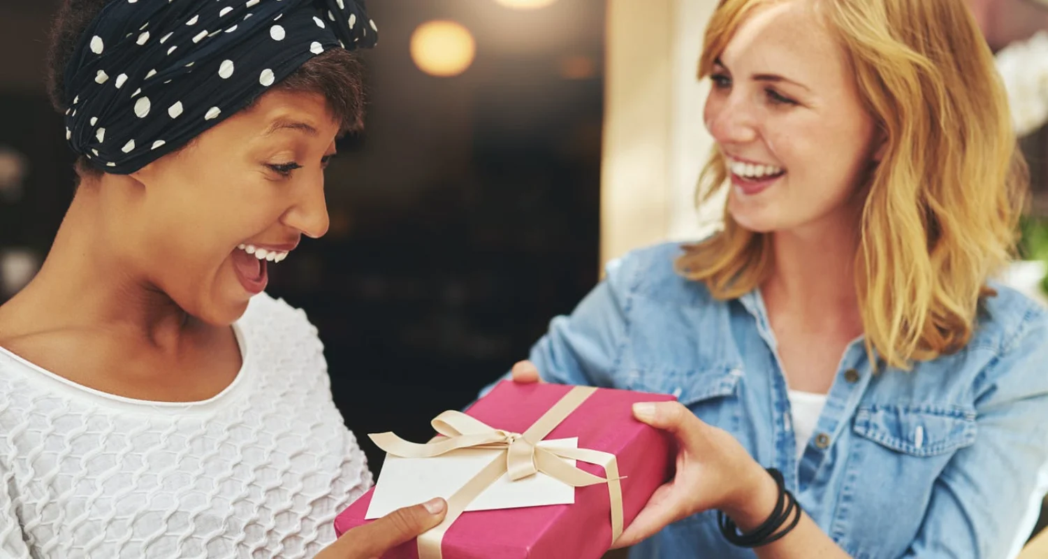 2 - Why Dental Gift Ideas are Perfect for the Holidays