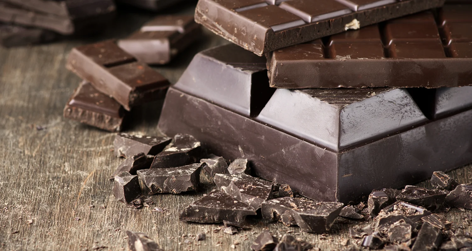 2 - ¿El chocolate daña los dientes o puede beneficiar la salud bucal