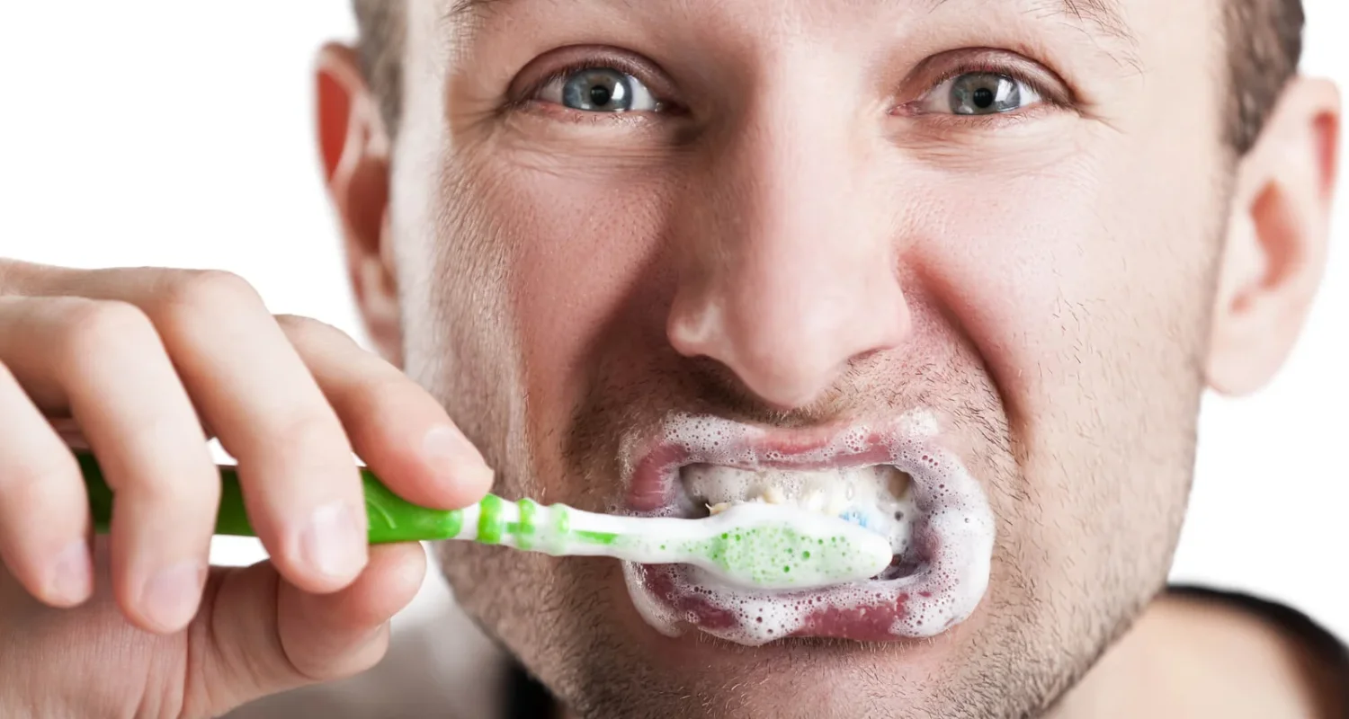 2 - ¿Por qué es importante cepillarse los dientes_ - Es malo cepillarse mucho los dientes