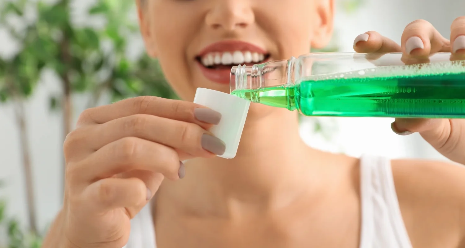 4 - When is the best time to use mouthwash - Mouthwash After Brushing or Before