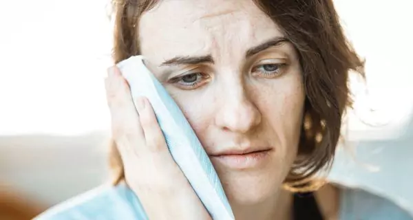 Managing pain and supporting healing at home
