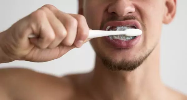 ¿Cómo puedes incorporar el aceite de cáñamo en tu rutina bucal?