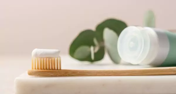 Natural vs. industrial products: which to choose for maternal care?