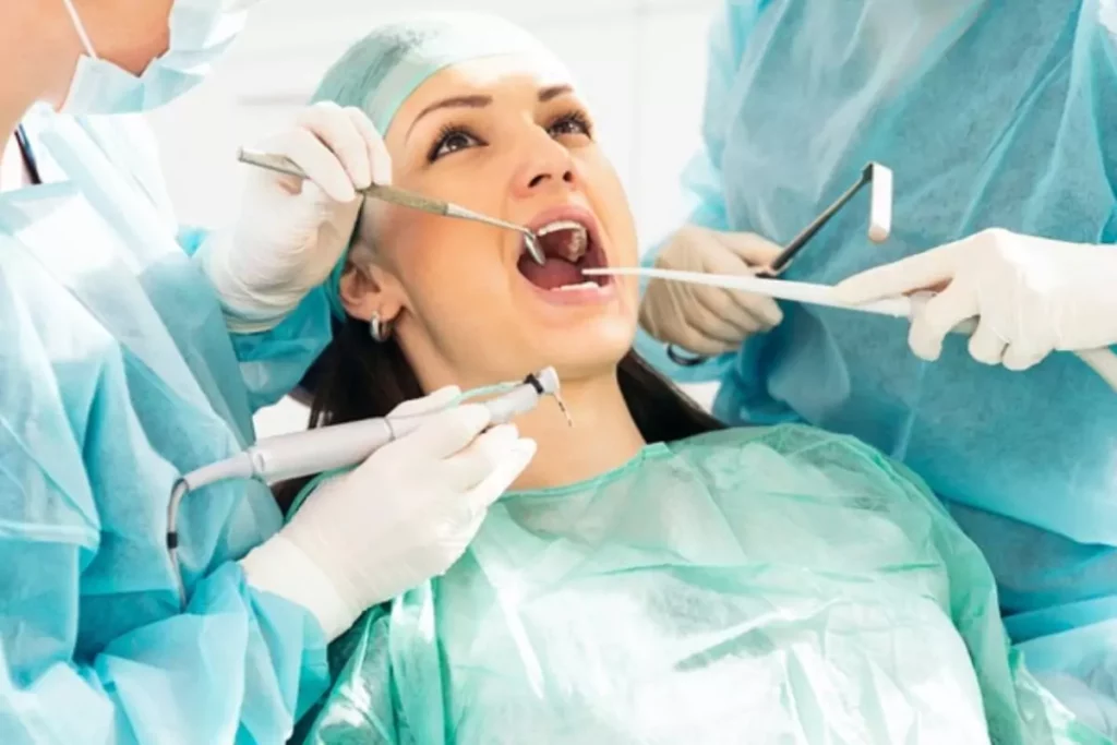 Can Antiphospholipid Antibody Syndrome Affect Oral Health?