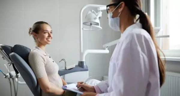 ¿Cuándo recomienda un dentista usar botox alrededor de la boca?