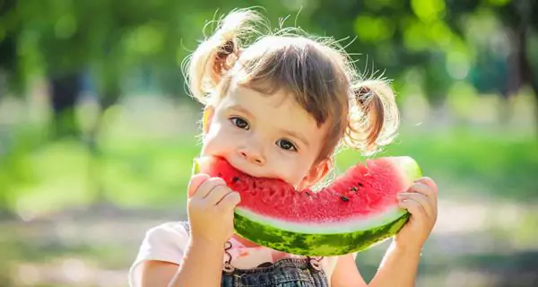 What are the best summer snacks for  teeth?