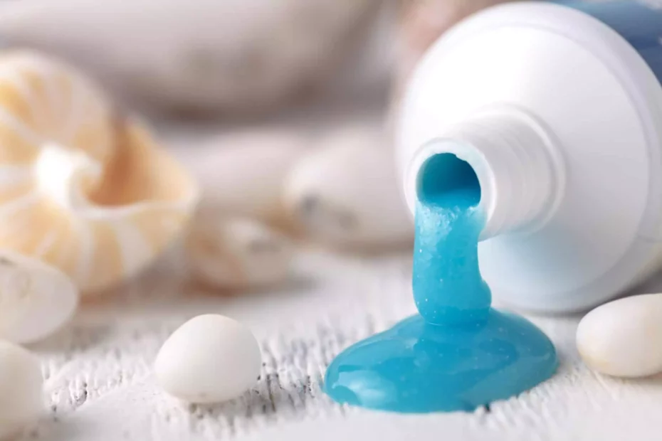 ¿Es seguro el fluoruro de estaño en la pasta dental?