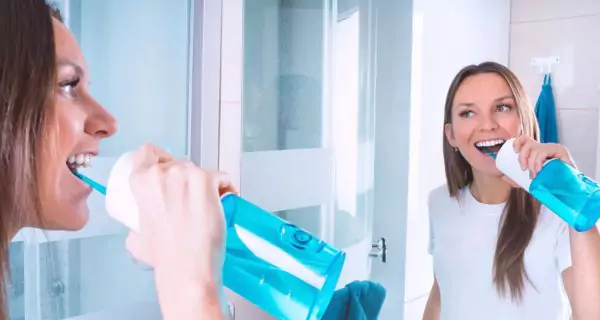 Water flossers