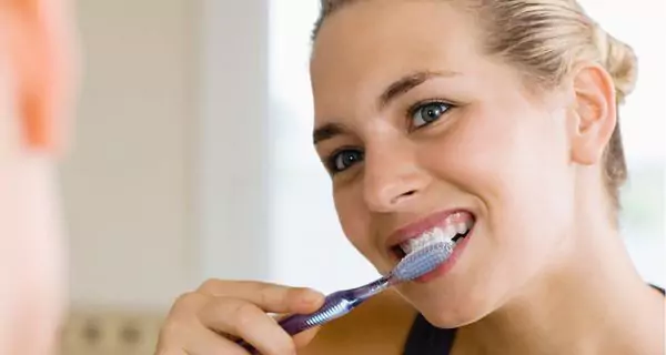 What are the benefits of a UV toothbrush sanitizer?