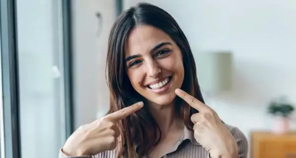 ¿Cuáles son los beneficios de mantener labios saludables?
