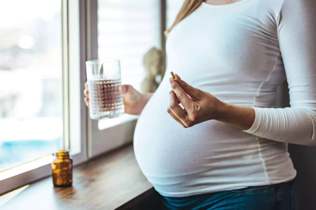 What Are the Key Folic Acid Benefits for Gum Health?