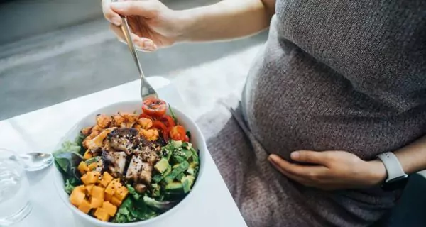 How can you combine folic acid with dental care?