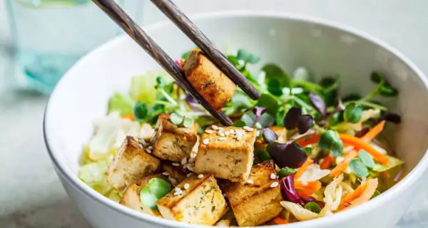 How to include tofu in your diet for oral and general health?