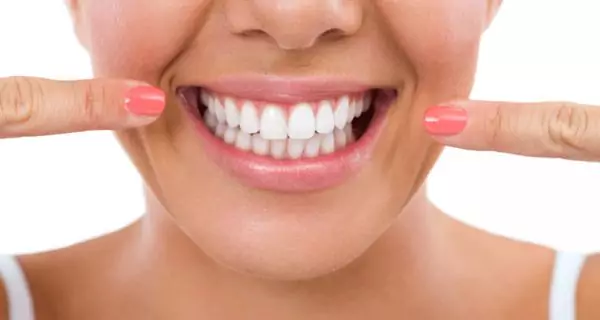 ¿Qué efectos positivos pueden tener los multivitamínicos en la boca?