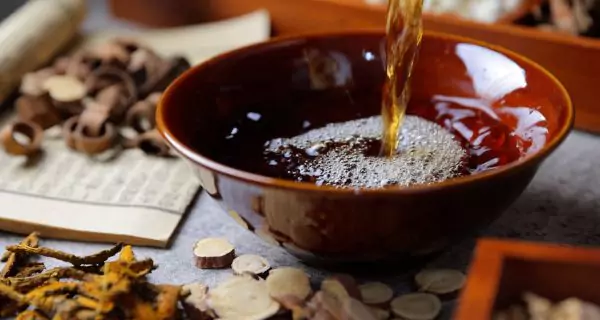 How can chinese herbs medicine be used safely?