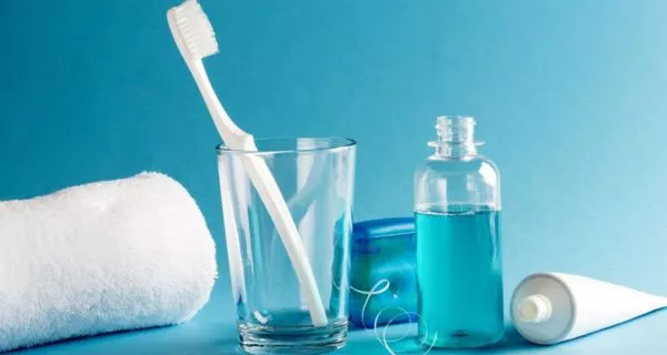 ¿Qué productos dentales ayudan a mantener tu sonrisa sana? 29 ¿Qué son los productos dentales de venta libre?