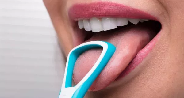 How to Use a Tongue Scraper for Better Oral Health? 8 How do you use a tongue scraper properly?