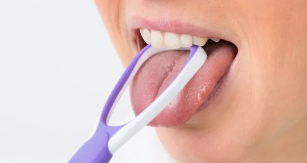 How to Use a Tongue Scraper for Better Oral Health? 10 Which tongue scraper should you choose based on age?