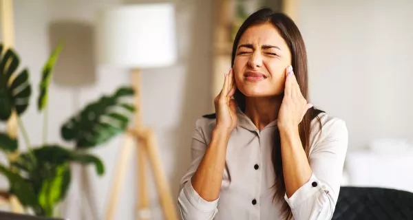 ¿Por qué tengo sabor salado en la boca? Causas y qué hacer 27 3. Goteo postnasal