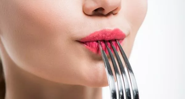 ¿Por qué tengo sabor salado en la boca? Causas y qué hacer 23 ¿Cómo funciona el sentido del gusto?