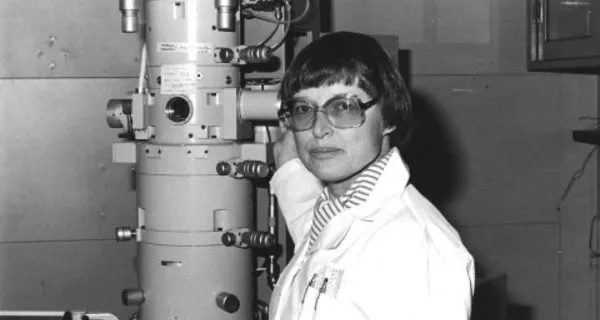 How Have Women in Science Shaped Modern Dentistry? 9 How have women in science contributed to dentistry?