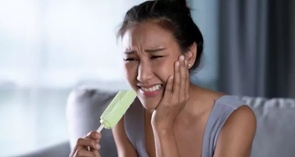 Is Teeth Shaving at Home Safe or Dangerous? 13 What are the risks and side effects of tooth shaving?